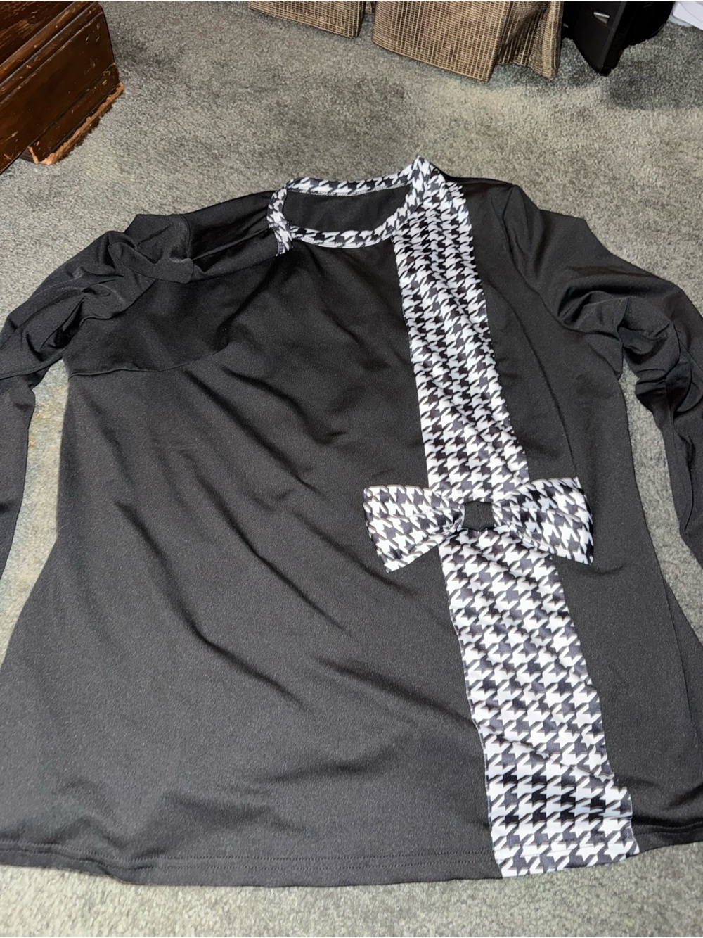 SHEIN Black Top with Black & White Houndstooth Trim and Bow